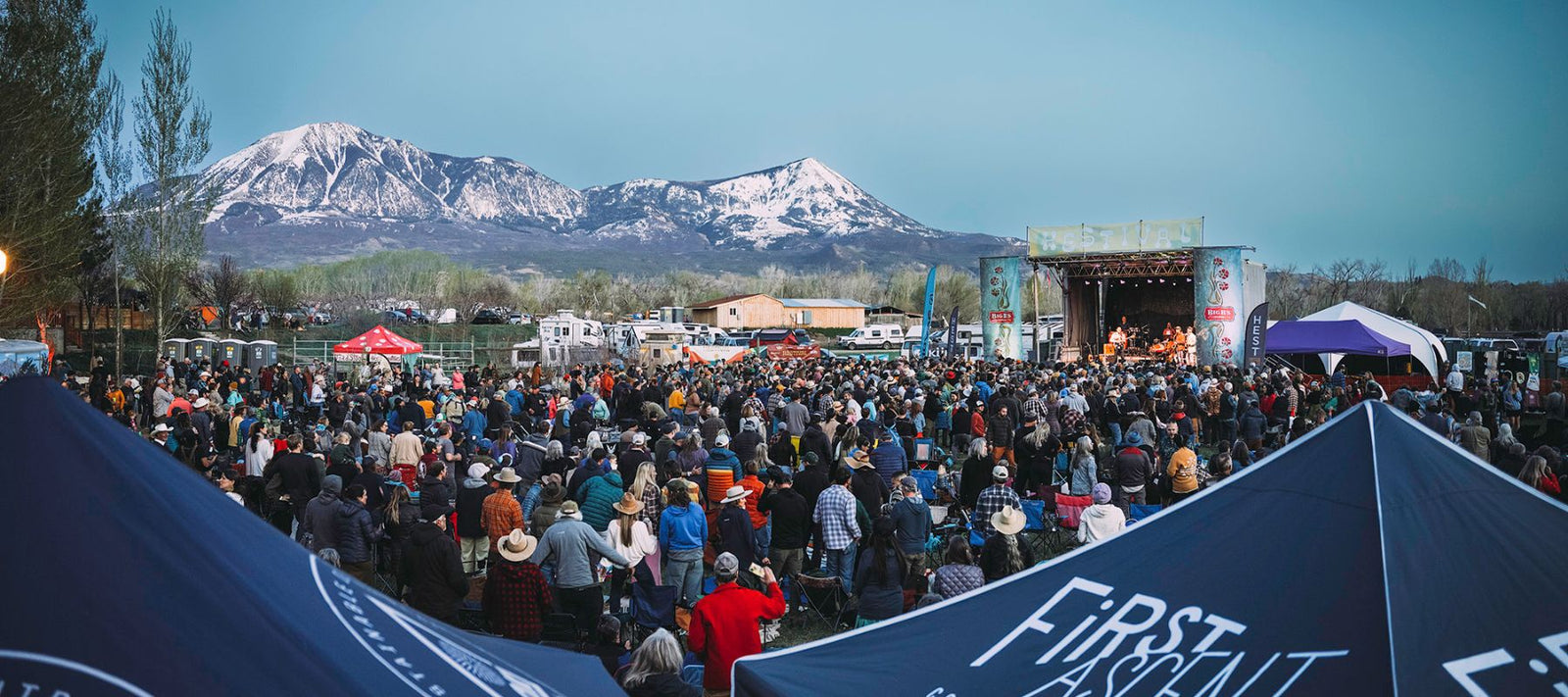 a photo of the California Honeydrops playing at HESTIVAL 2023